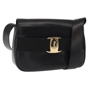 Salvatore Ferragamo Vala Shoulder Bag Leather Black Gold Auth BA9016